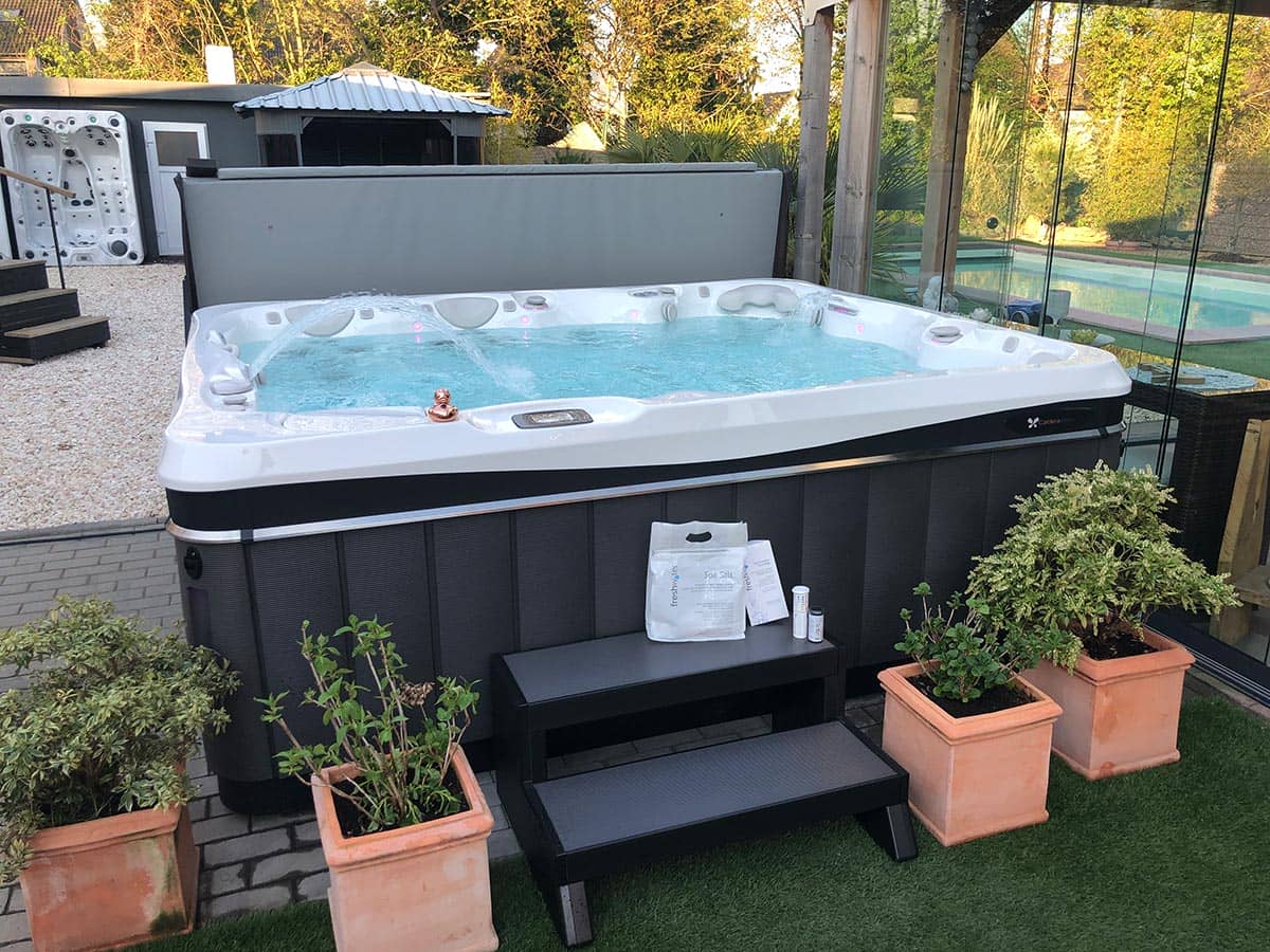 Whirlpool kaufen mit persönlicher Beratung vom Experten